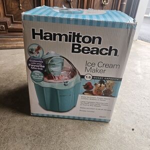 Hamilton Beach 1.5 Quart Ice Cream Maker Model 68322